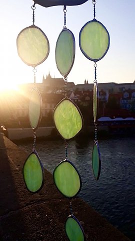 Skleněnka - dekorace ze skla, zvonkohra (marha-art.cz)